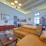 Charming 2br Townhouse With Rooftop Terrace Σπίτι διακοπών Saint Julian's