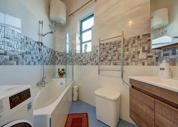 بيت للعطل Charming 2br Townhouse With Rooftop Terrace